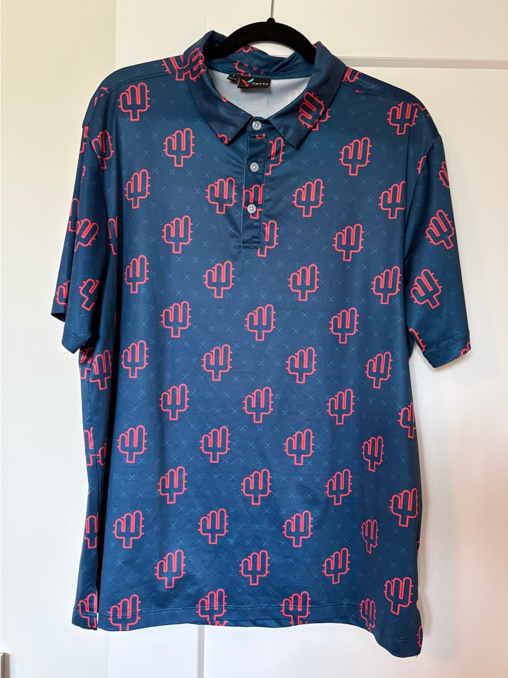 Yatta Mens Golf Polo with Cactus design.